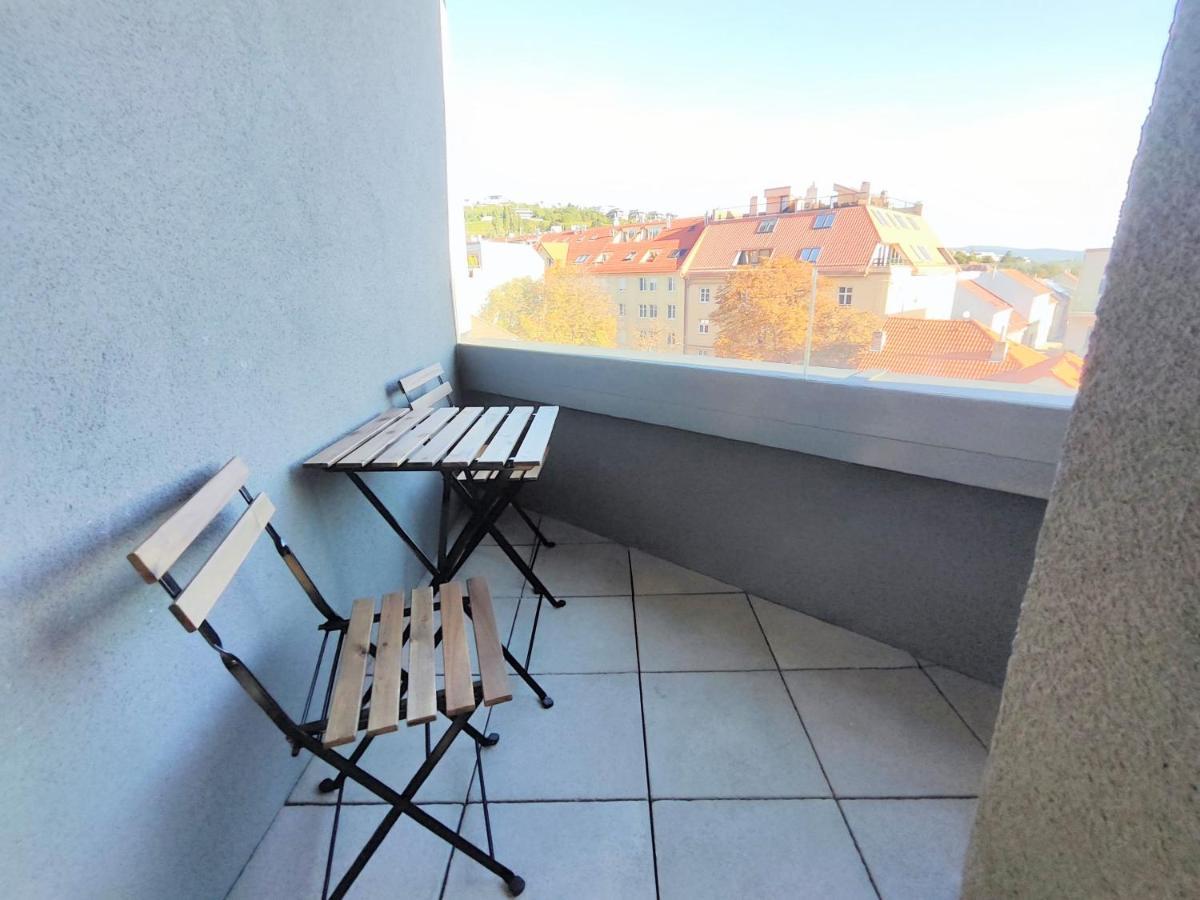 Schanz - Quietly Oriented - Private Parking - Balcony Братислава Экстерьер фото