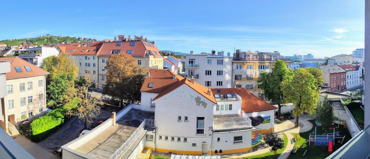 Schanz - Quietly Oriented - Private Parking - Balcony Братислава Экстерьер фото